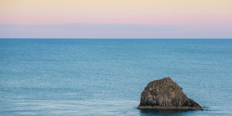 硬件开发中的光电子元件：从PCB设计到原型制作的光电耦合器与光纤通信模块实战指南